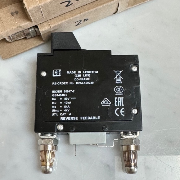 Lot of 2 - CBI Circuit Breaker D2ALX20239 20Amp Bullet Style DD-Frame 1 Pole 80V - Picture 2 of 7